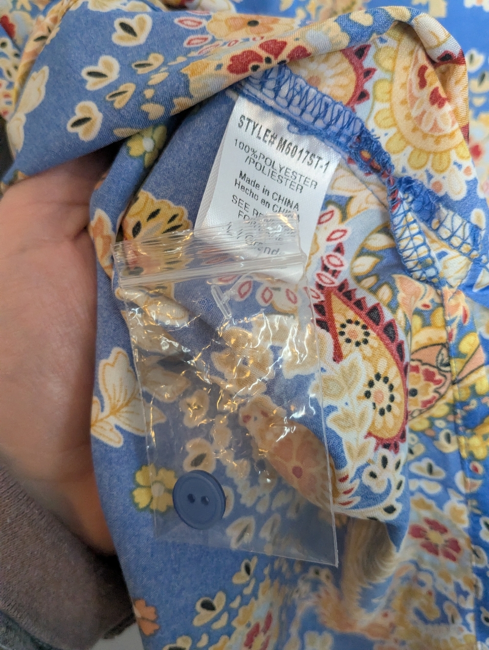 NWT Miley + Molly | Blue Paisley Silky Blouse | Boho | L - Picture 5 of 7